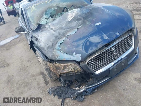 2017 Lincoln MKZ Reserve with VIN 3LN6L5F9XHR624447, listed as a IAAI auction lot 42340497 with Not provided miles and . Bid and sale history available at DreamBid. Image 6.