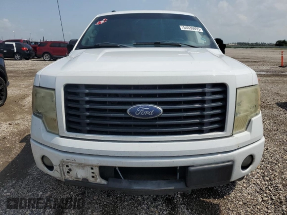 2014 Ford F-150 XL with VIN 1FTMF1CM5EKF53369, listed as a Copart auction lot 54539695 with 199,166 mi miles and Salvage title. Bid and sale history available at DreamBid. Image 5.