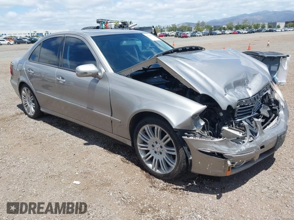 2007 Mercedes-Benz E 350 z VIN WDBUF56X57A995752, wystawiony jako IAAI lot #42249560 z przebiegiem 215 477 mil mil oraz . Historia ofert i sprzedaży dostępna na DreamBid. Obrazek 1.