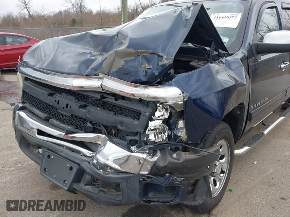 2011 Chevrolet Silverado 1500 LT with VIN 3GCPCSEA3BG134616, listed as a IAAI auction lot 41669077 with 118,066 mi miles and . Bid and sale history available at DreamBid. Image 6.