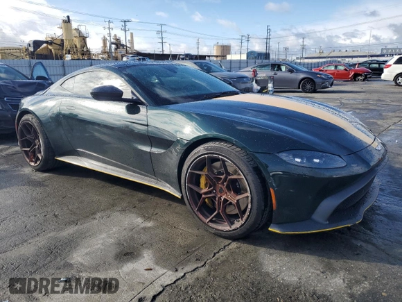 2020 Aston Martin Vantage z VIN SCFSMGAW4LGN03942, wystawiony jako Copart lot #49004855 z przebiegiem 42 583 mil mil oraz Szkody całkowita. Historia ofert i sprzedaży dostępna na DreamBid. Obrazek 4.