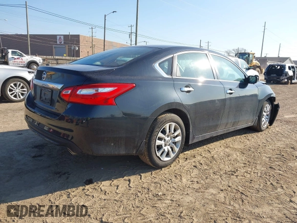 2017 Nissan Altima SV with VIN 1N4AL3AP2HC266922, listed as a IAAI auction lot 41876597 with 60,837 mi miles and . Bid and sale history available at carsss.com. Image 4.