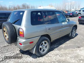 2000 Toyota RAV4 z VIN JT3HP10V2Y7170691, wystawiony jako IAAI lot #41975965 z przebiegiem 167 271 mil mil oraz . Historia ofert i sprzedaży dostępna na DreamBid. Obrazek 4.