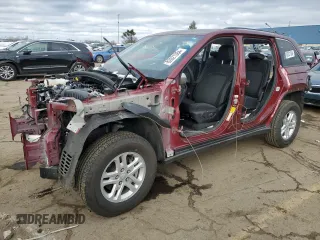 2024 Jeep Grand Cherokee Altitude with VIN 1C4RJHAG2R8938935, listed as a Copart auction lot 82621384 with Not provided miles and Non repairable. Bid and sale history available at DreamBid. Image 1.