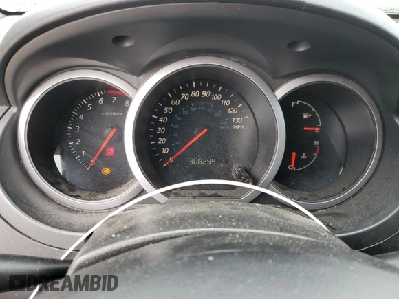 2007 Suzuki Grand Vitara with VIN JS3TD941474204507, listed as a Copart auction lot 84394604 with 308,294 mi miles and Salvage title. Bid and sale history available at DreamBid. Image 9.