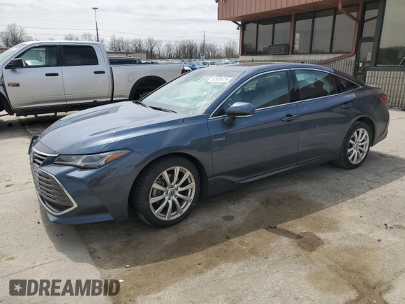 2019 Toyota Avalon Limited Hybrid z VIN 4T1B21FB3KU009896, wystawiony jako Copart lot #52939325 z przebiegiem 40 597 mil mil oraz Szkoda całkowita • Salvage title. Historia ofert i sprzedaży dostępna na DreamBid. Obrazek 1.