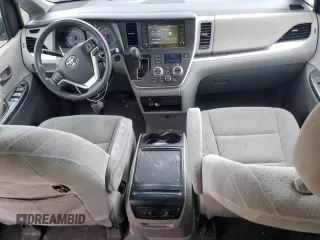 2020 Toyota Sienna LE Auto Access Seat with VIN 5TDKZ3DC3LS041096, listed as a Copart auction lot 55916635 with 82,780 mi miles and Salvage title. Bid and sale history available at DreamBid. Image 8.