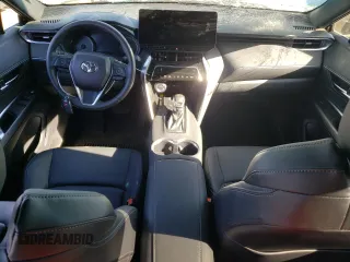 2023 Toyota Venza LE with VIN JTEAAAAH5PJ130822, listed as a Copart auction lot 76352394 with 13,575 mi miles and Salvage Title. Bid and sale history available at carsss.com. Image 8.