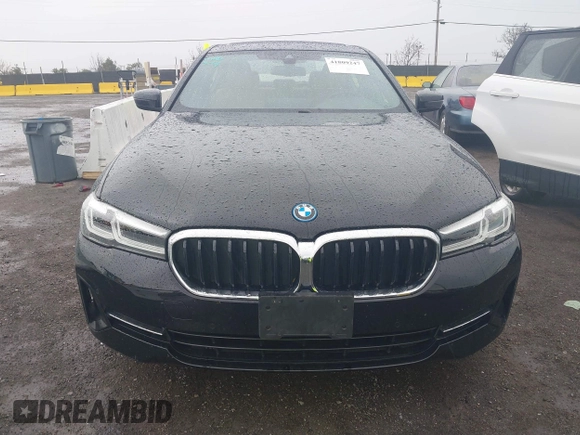 2022 BMW 5 Series 530e с VIN WBA13AG01NCJ72192, выставлен на аукционе IAAI как лот 41809247 с пробегом 27 923 миль миль и . История ставок и продаж доступна на DreamBid. Изображение 13.