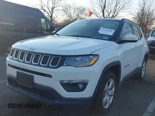 2019 Jeep Compass Latitude with VIN 3C4NJDBB4KT714079, listed as a IAAI auction lot 41317866 with 76,601 mi miles and . Bid and sale history available at DreamBid. Image 16.