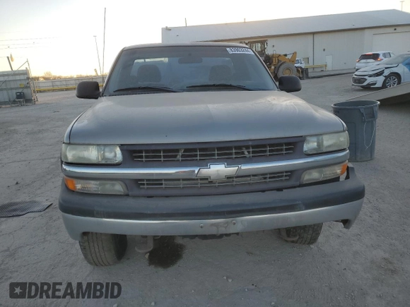 2000 Chevrolet Silverado 1500 with VIN 1GCEK14V3YE422595, listed as a Copart auction lot 83903244 with 0 mi miles and Salvage Title. Bid and sale history available at carsss.com. Image 5.