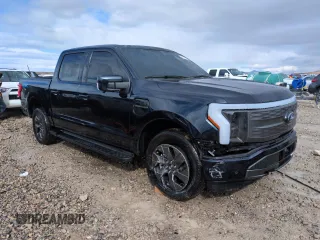 2023 Ford F-150 Lightning Pro с VIN 1FTVW1EV5PWG16444, выставлен на аукционе Copart как лот 48224415 с пробегом 25 782 миль миль и Списание • Salvage title. История ставок и продаж доступна на DreamBid. Изображение 4.