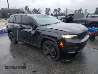 2023 Jeep Grand Cherokee Altitude z VIN 1C4RJGAG0PC629839, wystawiony jako Copart lot #41380015 z przebiegiem 19 540 mil mil oraz Szkoda całkowita • Salvage title. Historia ofert i sprzedaży dostępna na DreamBid. Obrazek 4.