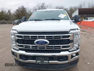 2024 Ford Super Duty F-250 SRW XL with VIN 1FT7W2BT6RED57554, listed as a IAAI auction lot 41546492 with 20,731 mi miles. Bid and sale history available at carsss.com. Image 12.