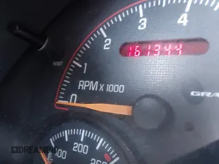 2004 Pontiac Grand Am SE1 with VIN 1G2NF52E34C202964, listed as a IAAI auction lot 40333313 with 161,344 mi miles. Bid and sale history available at carsss.com. Image 7.