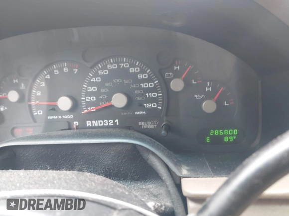 2003 Ford Explorer XLT with VIN 1FMZU63K83ZA92143, listed as a IAAI auction lot 42437278 with 286,800 mi miles and . Bid and sale history available at DreamBid. Image 7.