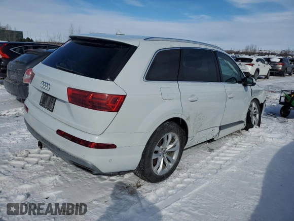 2019 Audi Q7 Premium Plus with VIN WA1LAAF7XKD013347, listed as a Copart auction lot 44849605 with 70,173 mi miles and Clean title. Bid and sale history available at DreamBid. Image 3.