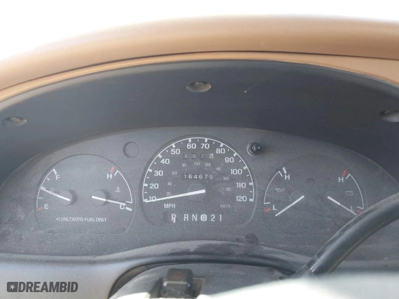 1996 Ford Ranger XL with VIN 1FTCR14U2TPB53948, listed as a IAAI auction lot 41866170 with 164,675 mi miles. Bid and sale history available at carsss.com. Image 7.