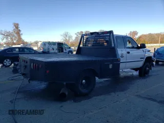 1999 Dodge Ram 3500 with VIN 1B7MF3368XJ523868, listed as a Copart auction lot 81302514 with 236,339 mi miles and Clean Title. Bid and sale history available at carsss.com. Image 3.