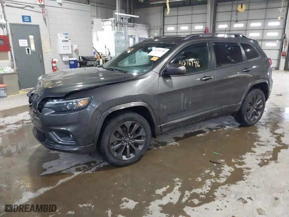 2019 Jeep Cherokee Limited with VIN 1C4PJMDX1KD390547, listed as a IAAI auction lot 41216746 with 109,398 mi miles. Bid and sale history available at carsss.com. Image 2.