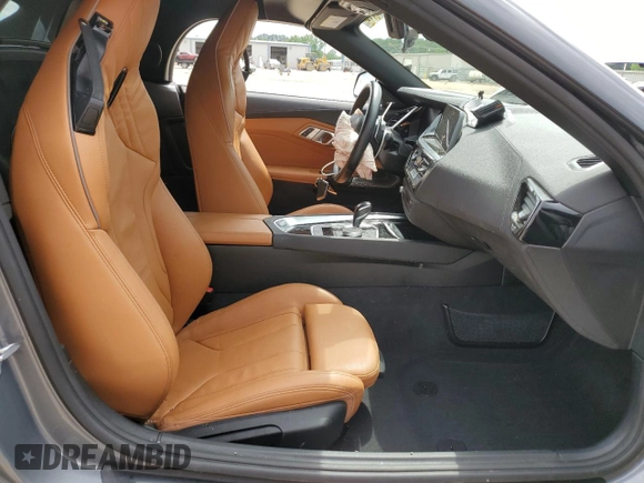 2024 BMW Z4 sDrive30i with VIN WBAHF3C0XRWY33763, listed as a Copart auction lot 58850565 with Not provided miles and Salvage title. Bid and sale history available at DreamBid. Image 7.