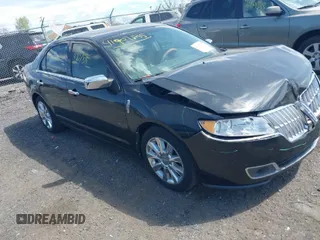 2012 Lincoln MKZ with VIN 3LNHL2JC5CR829208, listed as a IAAI auction lot 41907815 with 165,000 mi miles. Bid and sale history available at carsss.com. Image 1.