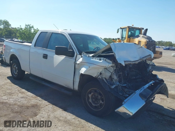 2013 Ford F-150 XL with VIN 1FTEX1CMXDFA94218, listed as a IAAI auction lot 42031743 with 1 mi miles. Bid and sale history available at carsss.com. Image 1.
