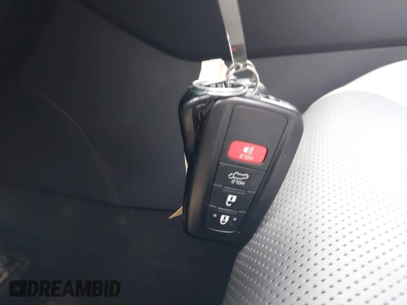 2020 Toyota RAV4 Hybrid Limited with VIN 4T3DWRFV1LU005327, listed as a IAAI auction lot 41886432 with 13,107 mi miles. Bid and sale history available at carsss.com. Image 11.