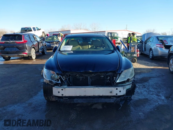2007 Lexus LS 460 z VIN JTHBL46F475008259, wystawiony jako IAAI lot #38420663 z przebiegiem 198 992 mil mil oraz . Historia ofert i sprzedaży dostępna na DreamBid. Obrazek 12.