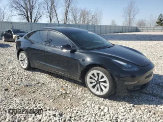 2021 Tesla Model 3 Standard Range Plus z VIN 5YJ3E1EA1MF077201, wystawiony jako Copart lot #49576465 z przebiegiem 34 809 mil mil oraz Szkody całkowita. Historia ofert i sprzedaży dostępna na DreamBid. Obrazek 4.