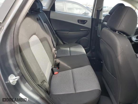 2020 Hyundai Kona SE with VIN KM8K12AAXLU447338, listed as a Copart auction lot 87731175 with 64,192 mi miles and Salvage Title. Bid and sale history available at carsss.com. Image 10.