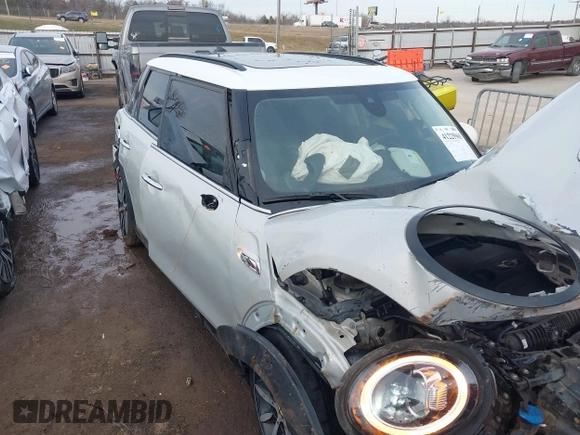 2019 MINI Hardtop 4 Door Cooper S with VIN WMWXU3C59K2H87159, listed as a IAAI auction lot 41225965 with 76,640 mi miles and . Bid and sale history available at DreamBid. Image 1.