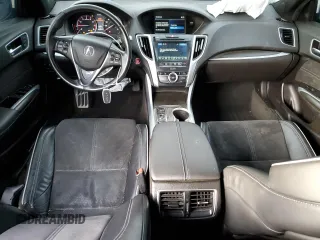 2018 Acura TLX w/A-SPEC Pkg with VIN 19UUB3F64JA003389, listed as a Copart auction lot 42590395 with 151,930 mi miles and Salvage Title. Bid and sale history available at carsss.com. Image 8.