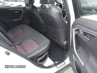 2022 Toyota RAV4 XSE with VIN JTMEB3FV1ND100256, listed as a IAAI auction lot 42127288 with 30,367 mi miles and . Bid and sale history available at DreamBid. Image 8.