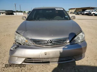 2006 Toyota Camry STD with VIN 4T1BE32K76U162702, listed as a Copart auction lot 52214595 with 275,066 mi miles and Salvage Title. Bid and sale history available at carsss.com. Image 5.