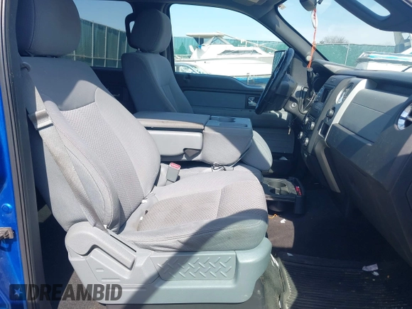 2013 Ford F-150 XL with VIN 1FTFW1EF4DKF68287, listed as a IAAI auction lot 41272574 with 230,951 mi miles. Bid and sale history available at carsss.com. Image 5.