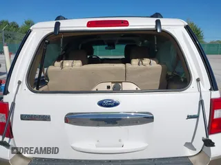 2011 Ford Expedition XLT с VIN 1FMJU1H58BEF02139, выставлен на аукционе IAAI как лот 42065356 с пробегом 144 103 миль миль и . История ставок и продаж доступна на DreamBid. Изображение 17.