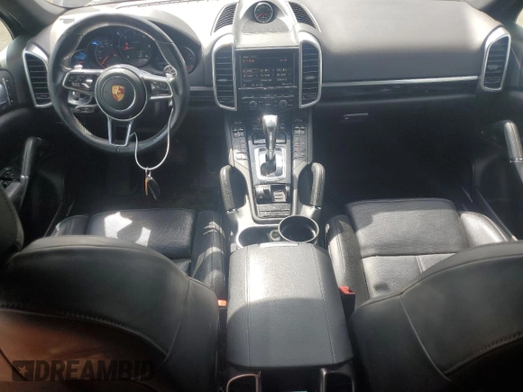 2015 Porsche Cayenne Diesel with VIN WP1AF2A21FLA39197, listed as a Copart auction lot 56112875 with 264,862 mi miles and Clean title. Bid and sale history available at DreamBid. Image 8.