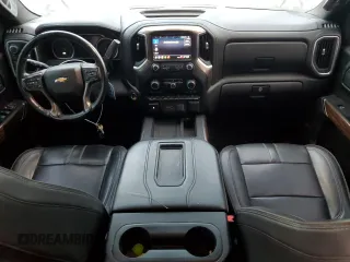 2019 Chevrolet Silverado 1500 High Country with VIN 3GCUYHED5KG141438, listed as a Copart auction lot 86626684 with 154,865 mi miles and Salvage Title. Bid and sale history available at carsss.com. Image 8.
