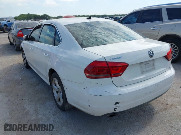 2013 Volkswagen Passat SE with VIN 1VWBH7A30DC134298, listed as a IAAI auction lot 42592442 with 248,768 mi miles and . Bid and sale history available at DreamBid. Image 3.