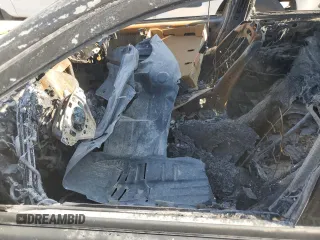 2005 Mercedes-Benz C 230 Kompressor с VIN WDBRF40J85F650140, выставлен на аукционе Copart как лот 71331974 с пробегом Не указан миль и На запчасти • Non repairable. История ставок и продаж доступна на DreamBid. Изображение 7.