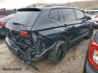 2020 Volkswagen Tiguan SE with VIN 3VV2B7AX8LM114368, listed as a Copart auction lot 50949875 with 69,046 mi miles and Salvage Title. Bid and sale history available at carsss.com. Image 3.