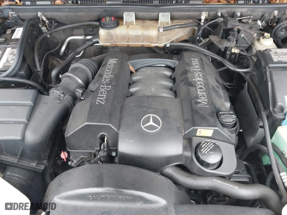 2005 Mercedes-Benz M-Class 3.7L with VIN 4JGAB57E05A553208, listed as a IAAI auction lot 41622243 with 90,904 mi miles. Bid and sale history available at carsss.com. Image 10.