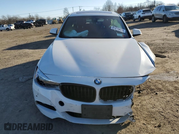 2019 BMW 3 Series 340i xDrive with VIN WBA8Y3C53KBP41767, listed as a Copart auction lot 81213473 with Not Provided miles and . Bid and sale history available at carsss.com. Image 5.
