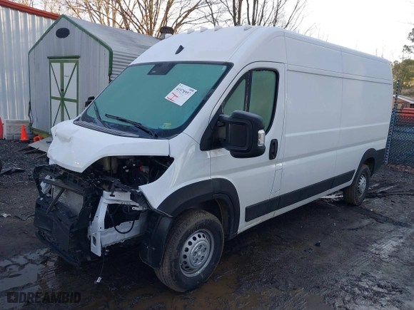 2025 Ram ProMaster Cargo Van Tradesman with VIN 3C6LRVDG8SE518995, listed as a IAAI auction lot 41578957 with 3,246 mi miles. Bid and sale history available at carsss.com. Image 18.
