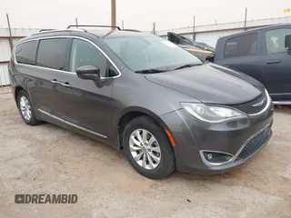 2018 Chrysler Pacifica Touring L with VIN 2C4RC1BG2JR116273, listed as a IAAI auction lot 41922292 with 125,159 mi miles and . Bid and sale history available at DreamBid. Image 1.