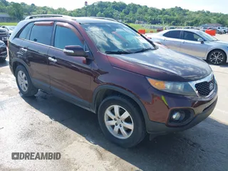 2013 Kia Sorento LX with VIN 5XYKT4A2XDG331160, listed as a IAAI auction lot 42235305 with 218,123 mi miles and . Bid and sale history available at DreamBid. Image 1.