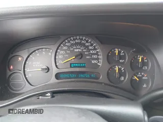 2003 Chevrolet Tahoe LT z VIN 1GNEK13Z53J148280, wystawiony jako IAAI lot #40963535 z przebiegiem 196 726 mil mil oraz . Historia ofert i sprzedaży dostępna na DreamBid. Obrazek 7.