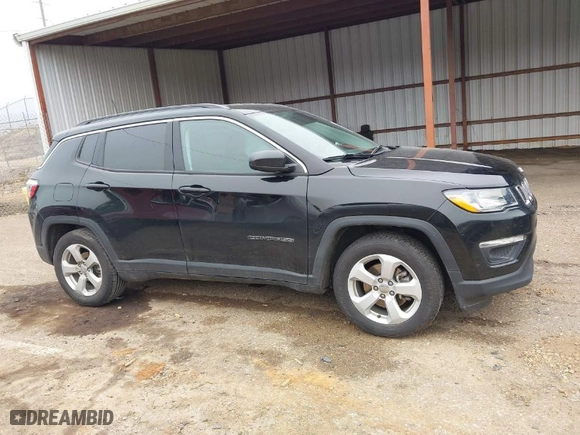 2021 Jeep Compass Latitude with VIN 3C4NJCBBXMT518158, listed as a IAAI auction lot 41485058 with NaN miles. Bid and sale history available at carsss.com. Image 13.