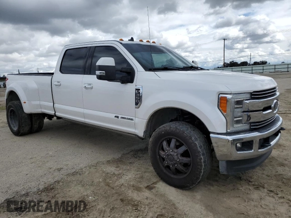 2019 Ford F-350 XL z VIN 1FT8W3DT9KEC99064, wystawiony jako Copart lot #49972164 z przebiegiem 97 704 mil mil oraz Szkody całkowita. Historia ofert i sprzedaży dostępna na DreamBid. Obrazek 4.